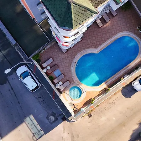 Hotel apartamentowy Cleopatra King