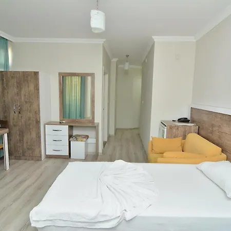 Cleopatra King Aparthotel