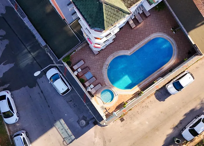 Aparthotel Cleopatra King