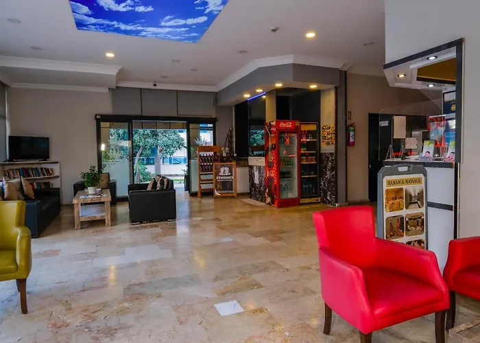 Cleopatra King Aparthotel 4*