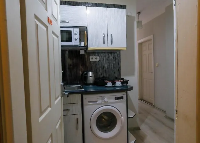 Cleopatra King Aparthotel