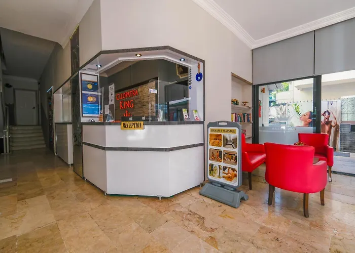 Cleopatra King Aparthotel 4*